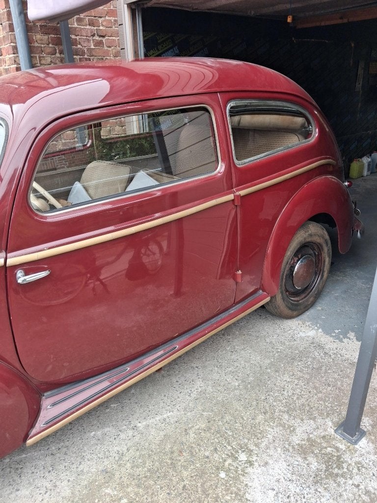 Tres rare Ford Taunus Buckel 1950, foto 4