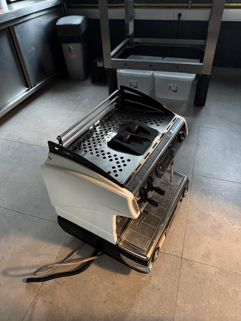 Koffie machine rombouts, Koffiepads en cups, Koffiemachine, Zo goed als nieuw, Ophalen