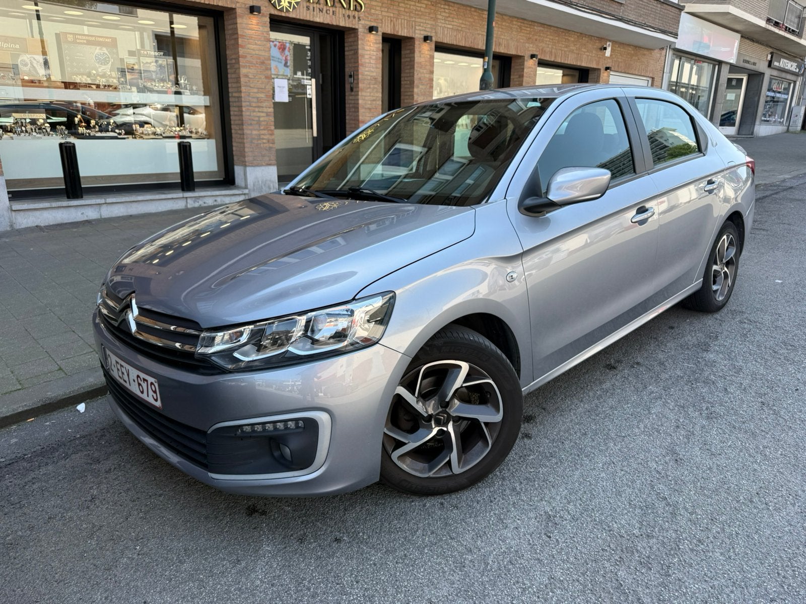 Citroën C-Elysee Diesel ETAT CORRECT, Auto's, Citroën, Voorwielaandrijving, Stof, 4 cilinders, 5 deurs