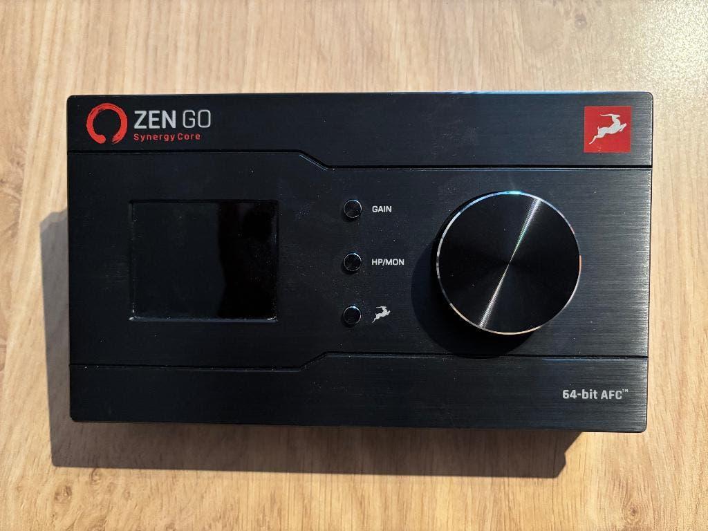 Antelope Audio Zen Go Synergy Core (Thunderbolt versie), Muziek en Instrumenten, Ophalen, Zo goed als nieuw, Minder dan 5 kanalen