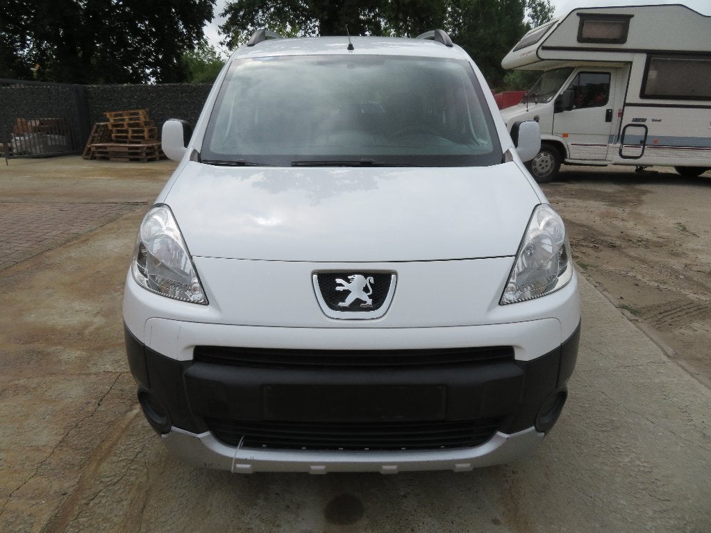 Peugeot Partner 1.6 benzine - 80.350km - 2011 - €5, Auto's, Euro 5, Stof, 4 cilinders, 72 kW