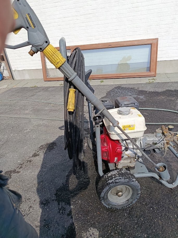Professionele hogedrukreiniger Kärcher HD9/23G-EU - 230 bar, Ophalen, Zo goed als nieuw, Benzine, KARCHER