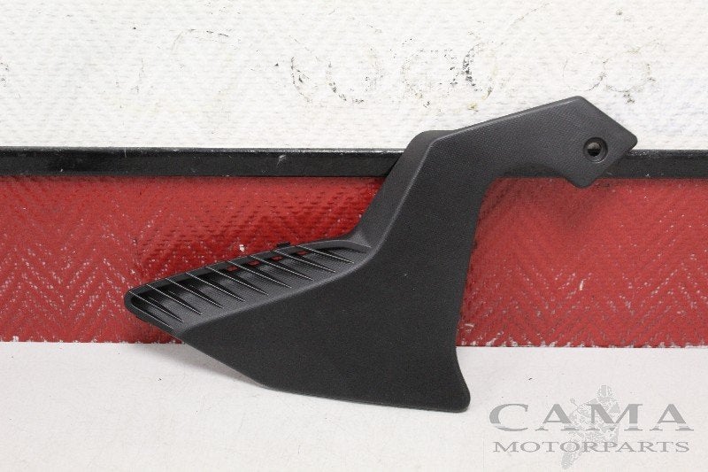 AFDEKKAP FRAME LINKS Honda VFR 1200 F (VFR1200 + DCT), Dhr. S. di Majo, Gebruikt, Info@cama-motorparts.nl, P.J. Troelstraweg 8 8
3144 CX  MAASSLUIS, NL