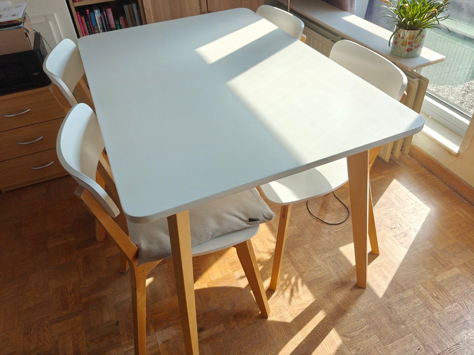 Eettafel met 4 stoelen, Huis en Inrichting, Tafels | Eettafels, Ophalen