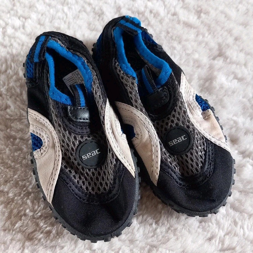 Water schoenen/ zee schoenen/ water sandalen maat 24 -25, Garçon ou Fille, Enlèvement ou Envoi, Comme neuf, Autres types