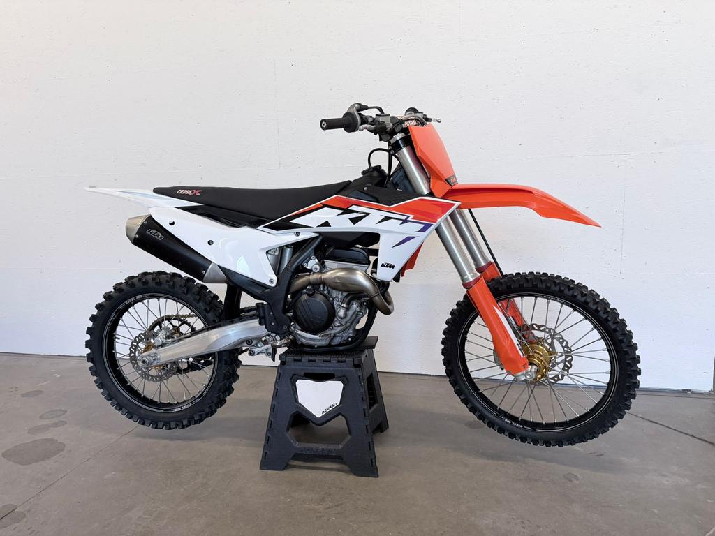 KTM 250 SX-F 2024, Motoren, 250 cc, Crossmotor, Gebruikt, Bedrijf