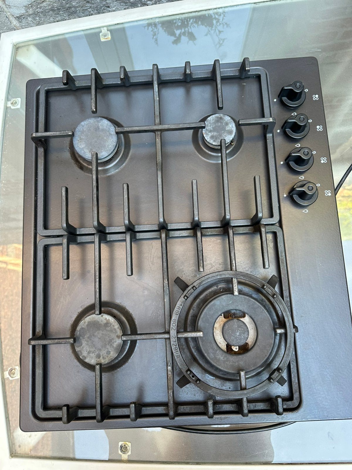 Table de cuisson, Gaz, Classe énergétique A ou plus économe, 4 zones de cuisson, Encastré