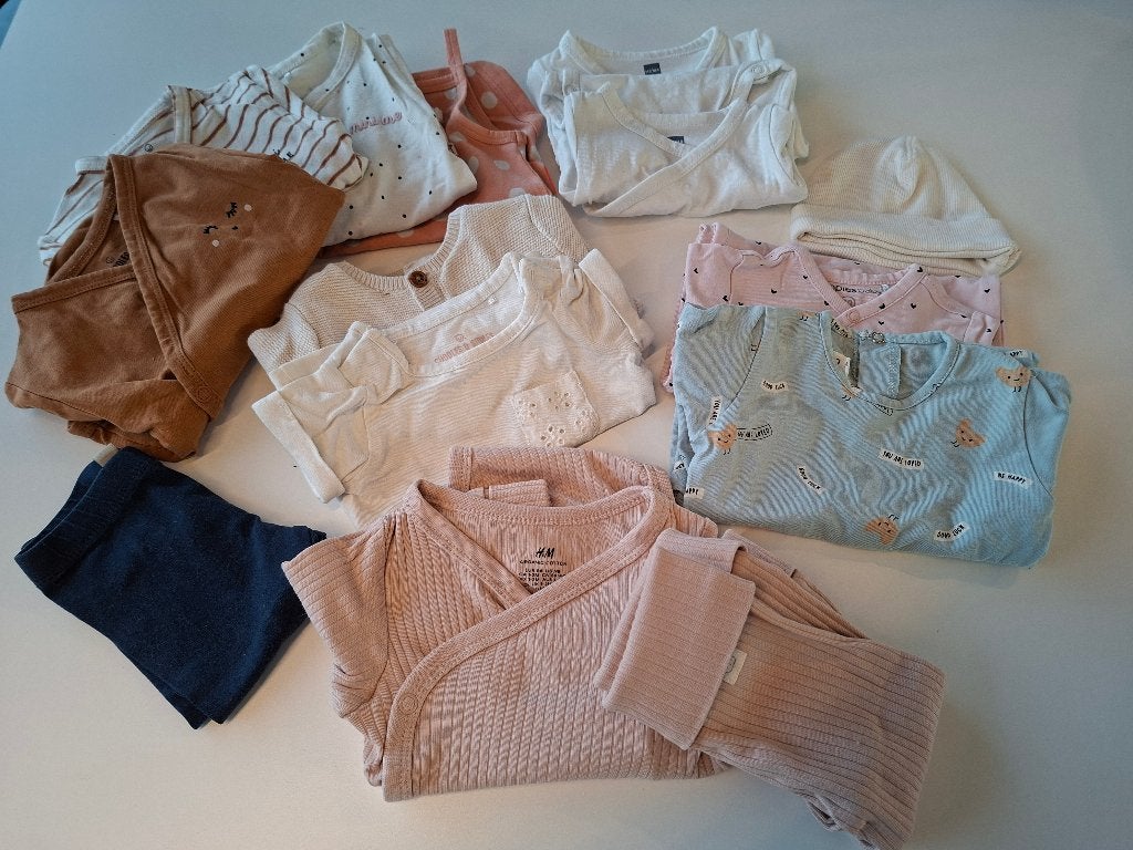 Setje Newborn Meisje (maat 50) - 14 stuks, Kinderen en Baby's, Babykleding | Maat 50, Ophalen, Zie omschrijving, Gebruikt, Meisje