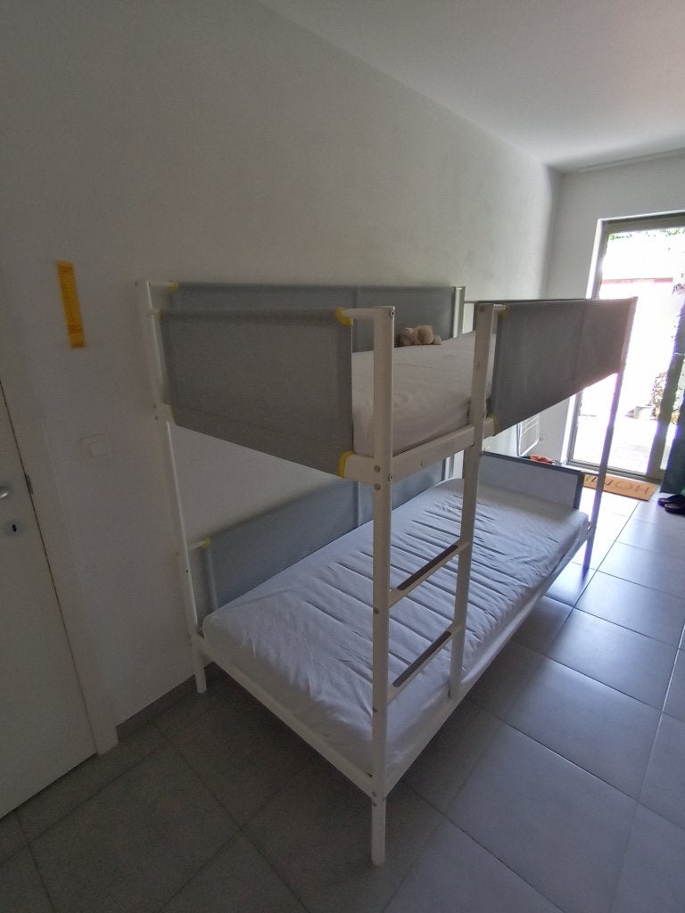 stevig duo kinderbed in wit metaal, Huis en Inrichting, Ophalen, Gebruikt, 90 cm, Eenpersoons