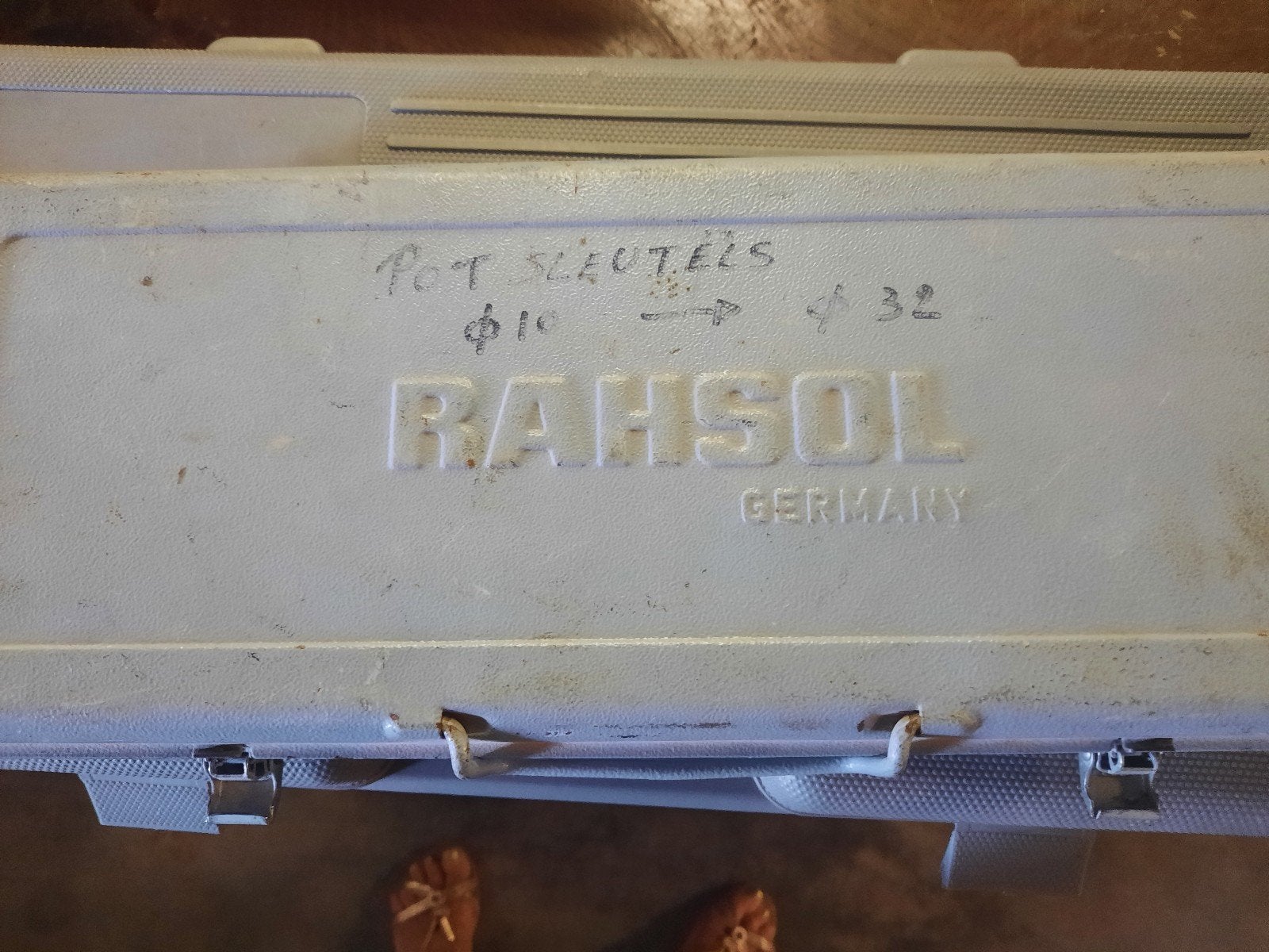 KOFFER  POTSLEUTELS  RAHSOL, Doe-het-zelf en Bouw, Ophalen