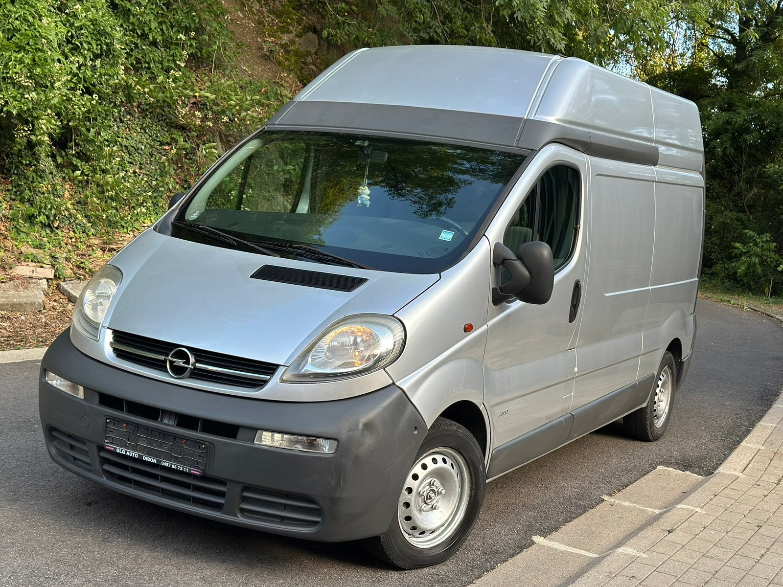 Opel Vivaro 1.9 CDTI * 107.000km ** L2 H2