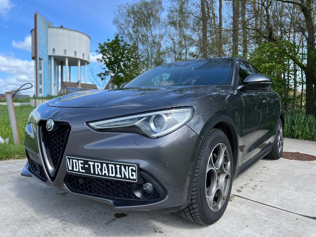 Alfa Romeo Stelvio LEDER*CAMERA 12M GARANTIE, 4 cilinders, https://public.car-pass.be/vhr/7bff6350-2c43-4af0-982e-5f62fe224442