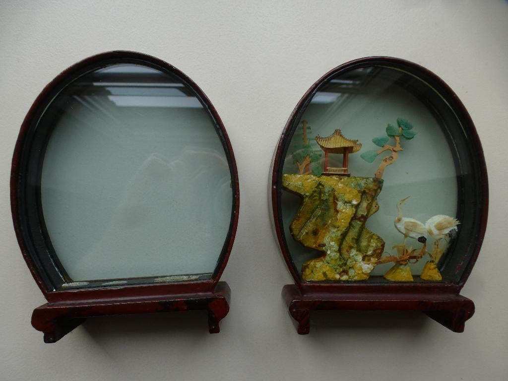 2 petits porte-dioramas chinois, Enlèvement ou Envoi