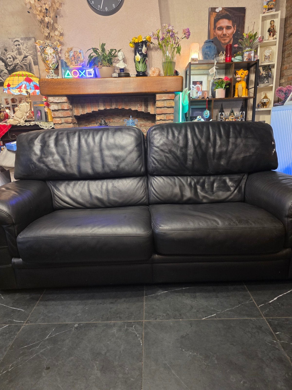 Echt lederen zetel 2 pers. 2 m10 breedte. Zitdiepte 60 cm., Huis en Inrichting, Ophalen, Gebruikt, Minder dan 75 cm, Tweepersoons