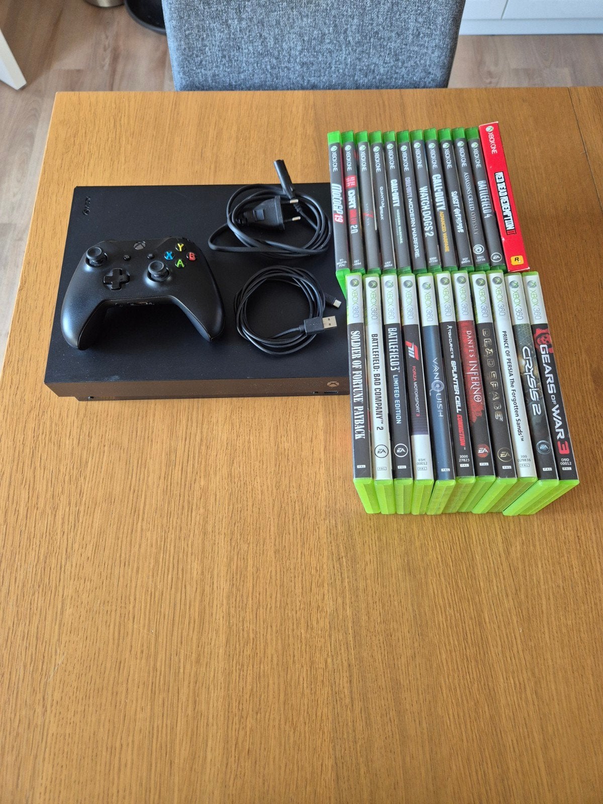 XBOX ONE X 1To Complète + jeux emblématiques, Consoles de jeu & Jeux vidéo, Consoles de jeu | Xbox One, Enlèvement