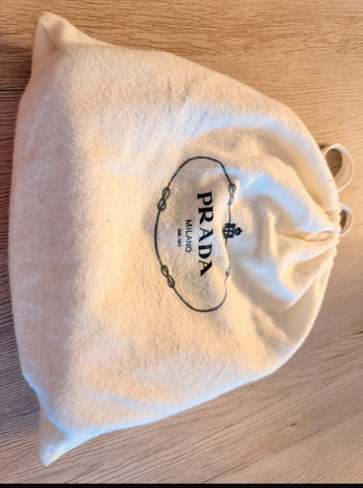 Sac de soiree Prada, Bijoux, Sacs & Beauté, Enlèvement, Sac de soirée