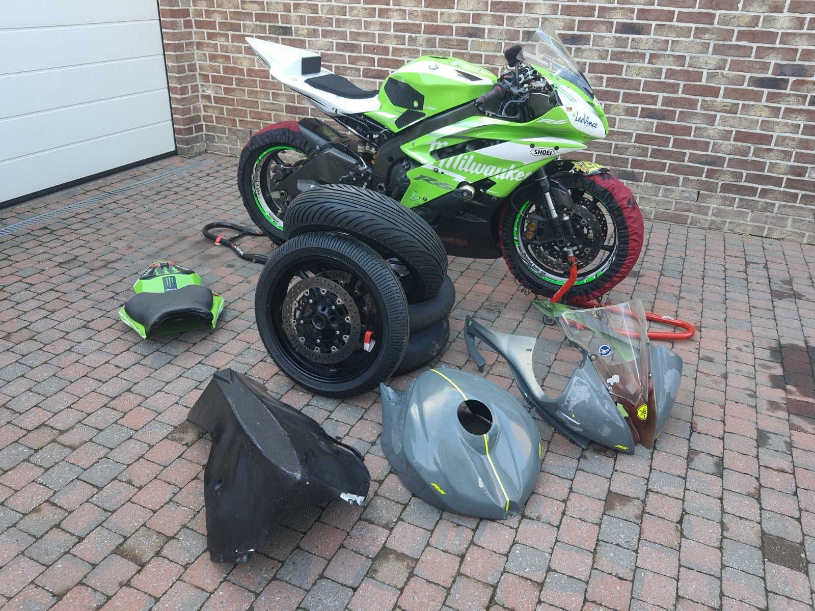 Yamaha R6 RJ15, Motos, Particulier