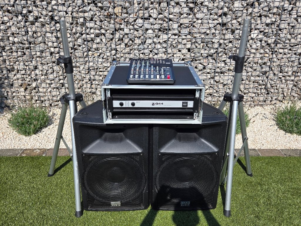 PA en/of DJ set te koop, DJ