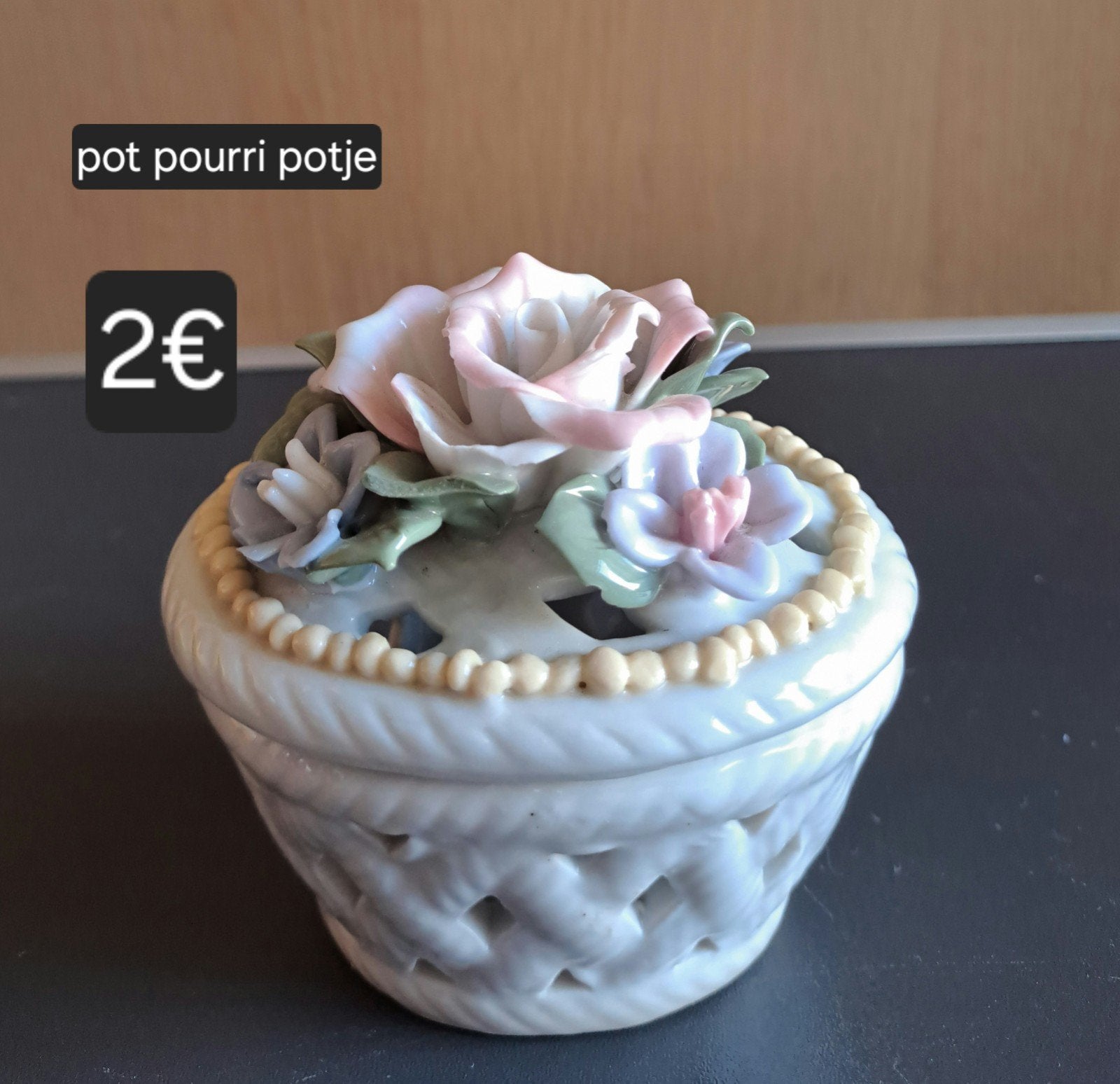 pot pourri potje, Enlèvement