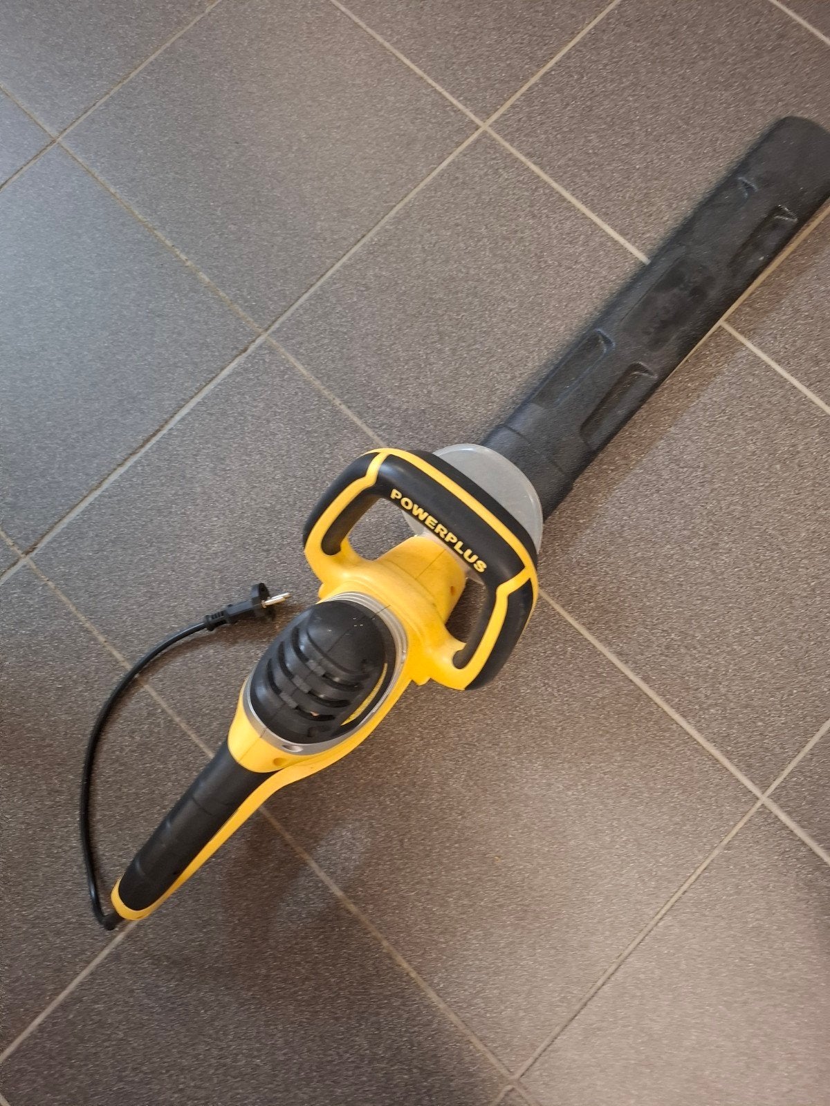 heggenschaar powerplus, Ophalen, Zo goed als nieuw, Elektrisch, Powerplus
