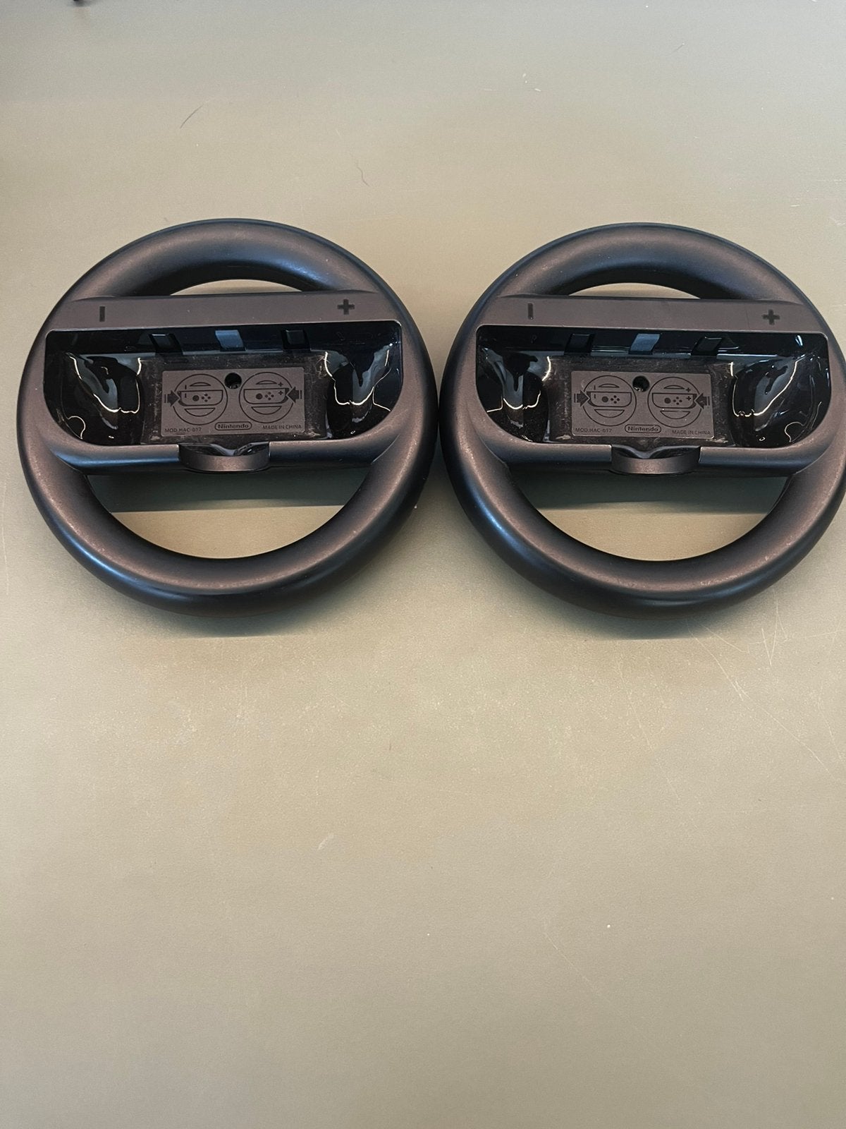 Nitendo Switch Joy-Con controllers, Ophalen