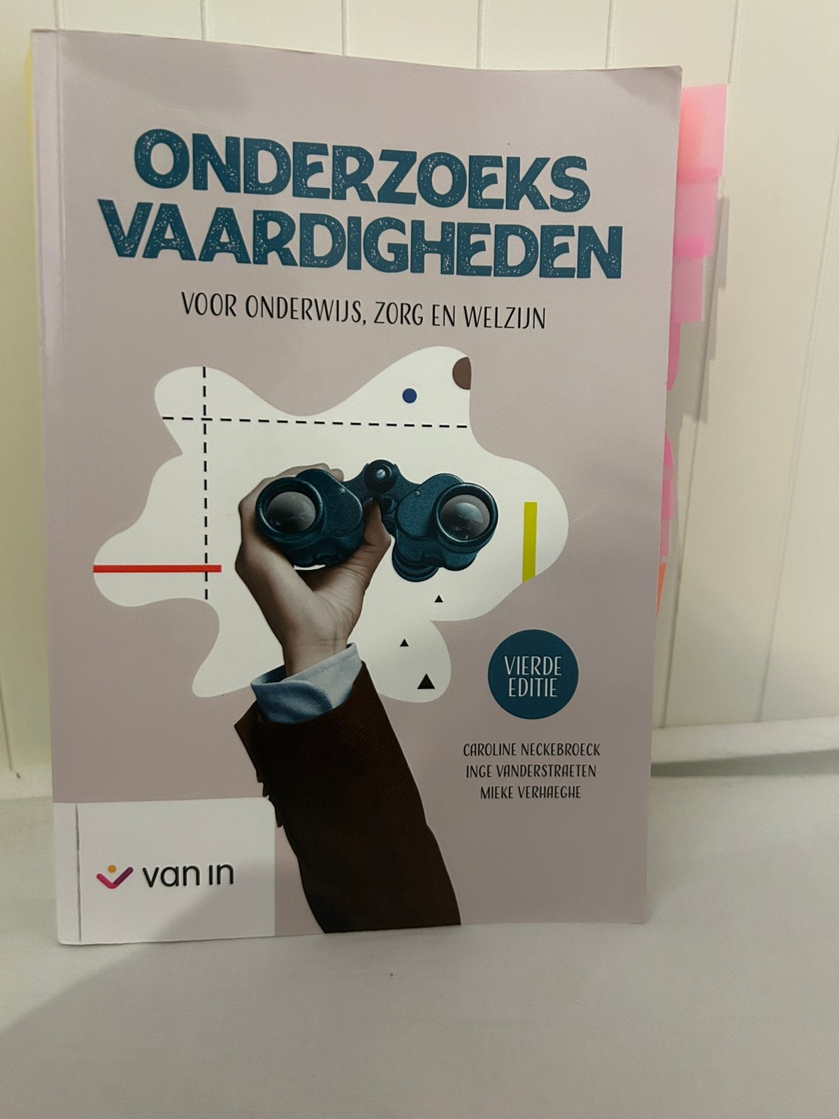 Onderzoeksvaardigheden 2023, Verzenden, Nederlands