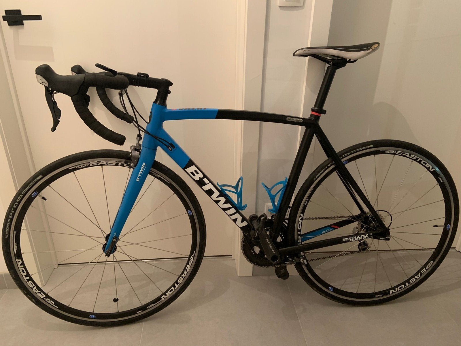 btwin ultra af, 26 pouces, 10 à 15 vitesses, Frein sur jante, Aluminium