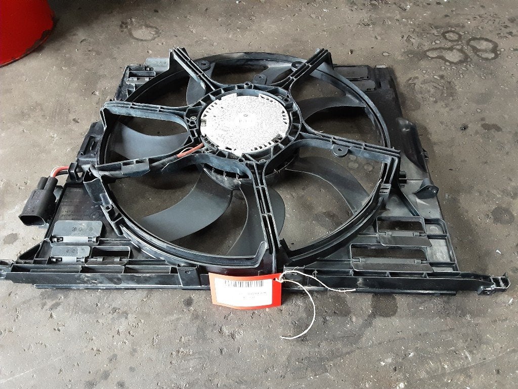 VENTILATEUR RADIATEUR MOTEUR BMW 5 serie (F10) (7726013524), Autos : Pièces & Accessoires, Mevr. I. Hauben, Utilisé, BMW, Rue de l'Espoir 34 34
4030  GRIVEGNÉE, BE