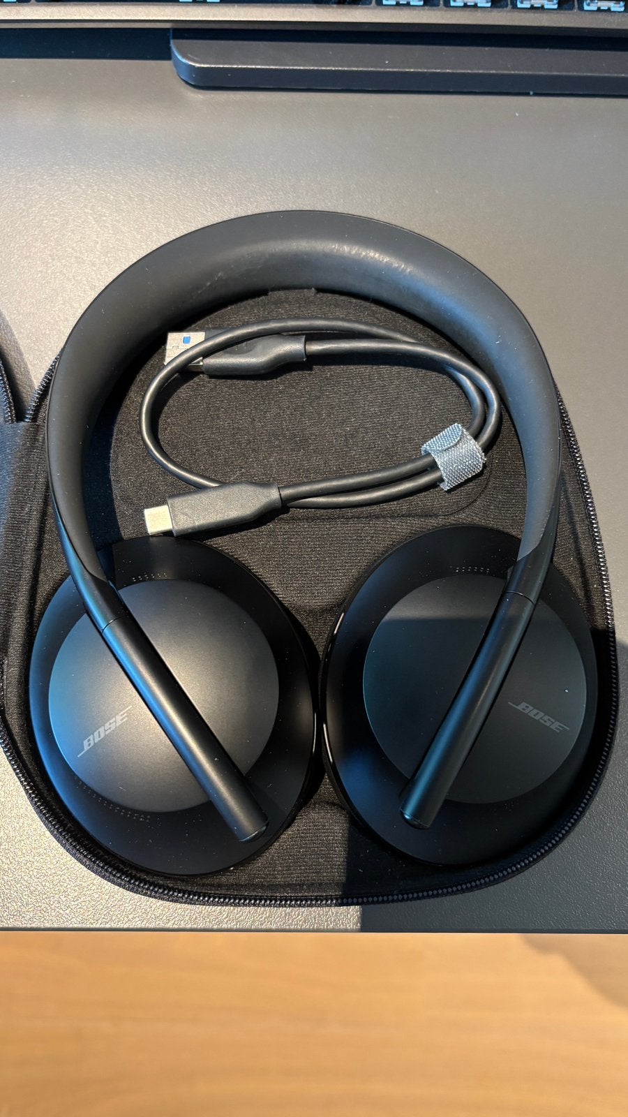 Bose 700 Headphones Noise Cancelling in perfecte staat, Audio, Tv en Foto, Hoofdtelefoons, Ophalen, Zo goed als nieuw, Bose, Over-ear