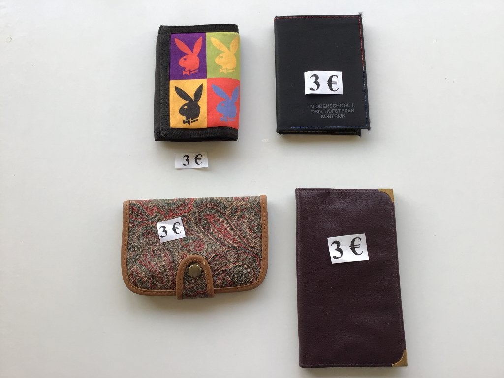 6 portefeuilles à 3 euros, Bijoux, Sacs & Beauté, Enlèvement ou Envoi, Comme neuf