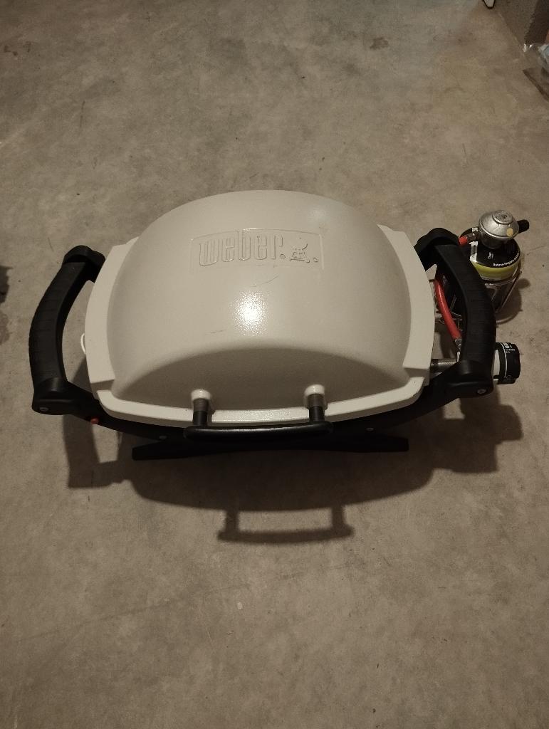 Top barbecue op gas.   (WEBER), Ophalen, Zo goed als nieuw, Weber