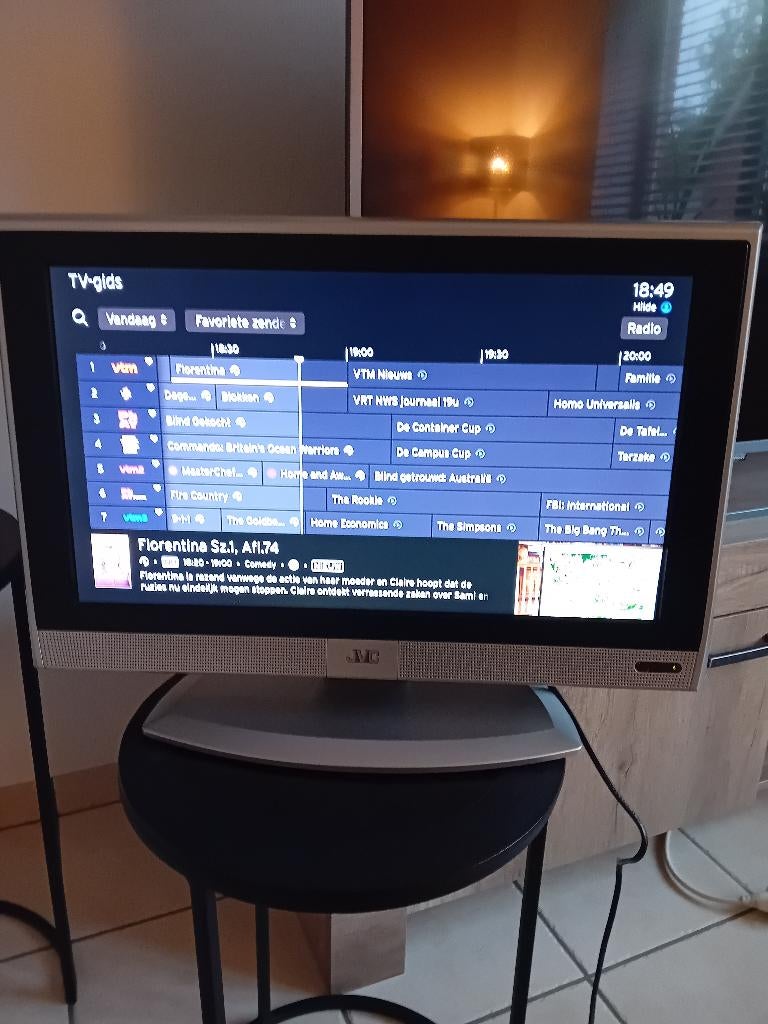JVC lcd tv 20 inch, Ophalen, Gebruikt, LCD