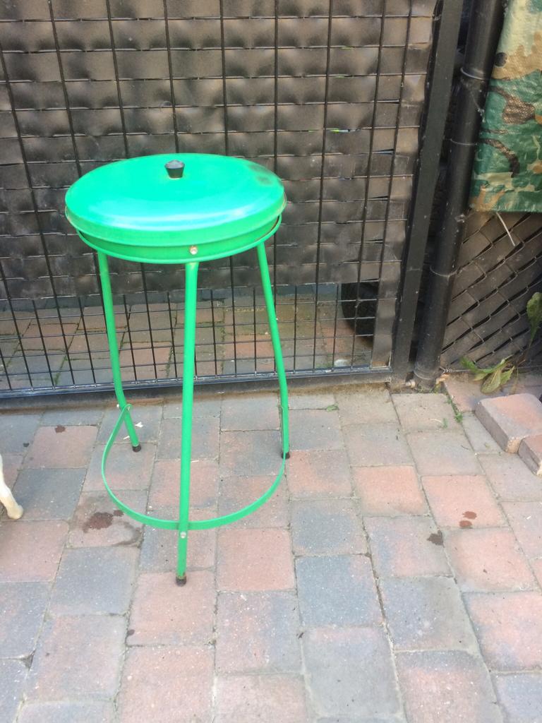 Vintage vuilbak( niet zwaar), Ophalen of Verzenden, Zo goed als nieuw