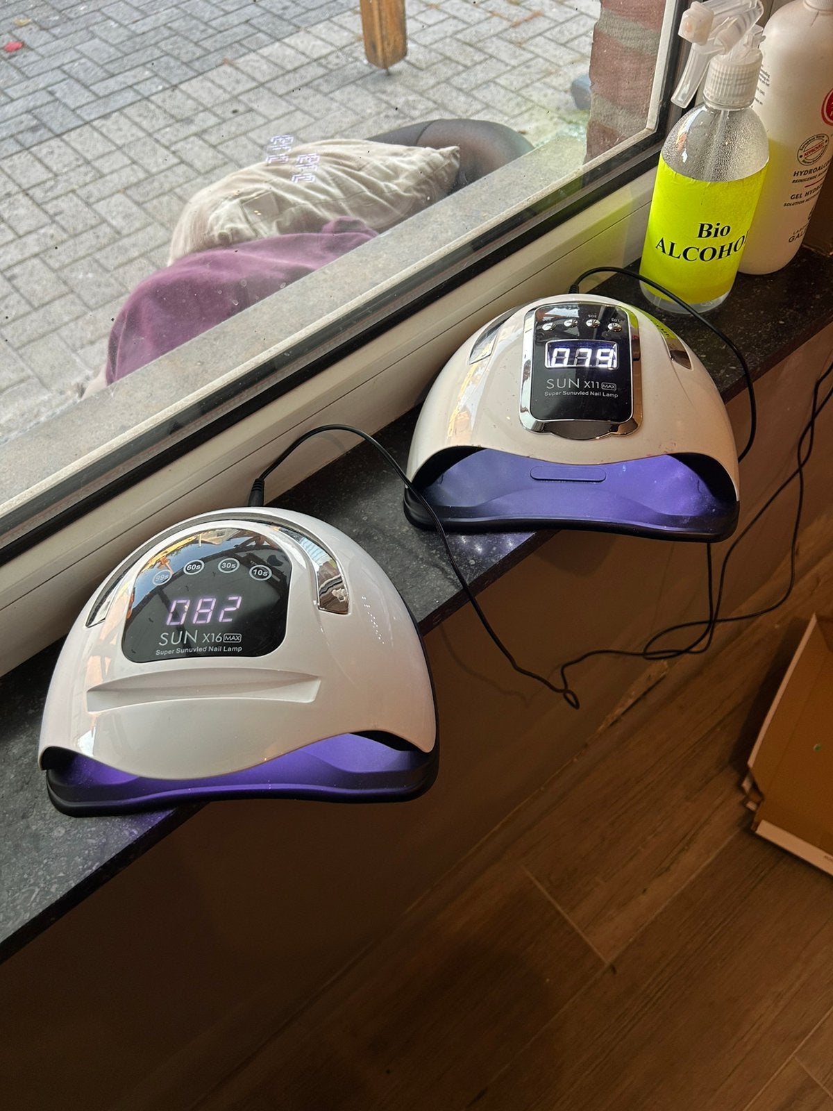 2 UV / LED lampen, Elektronische apparatuur, Persoonlijke Verzorgingsapparatuur, Ophalen of Verzenden, Gebruikt, Hand- en Voetverzorging