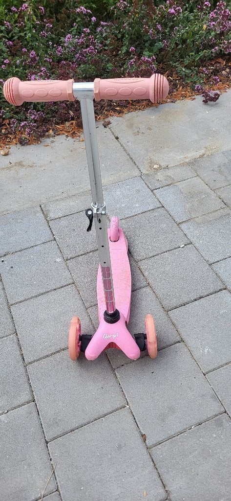 zeer degelijke roze step, Ophalen, Gebruikt, Gewone step