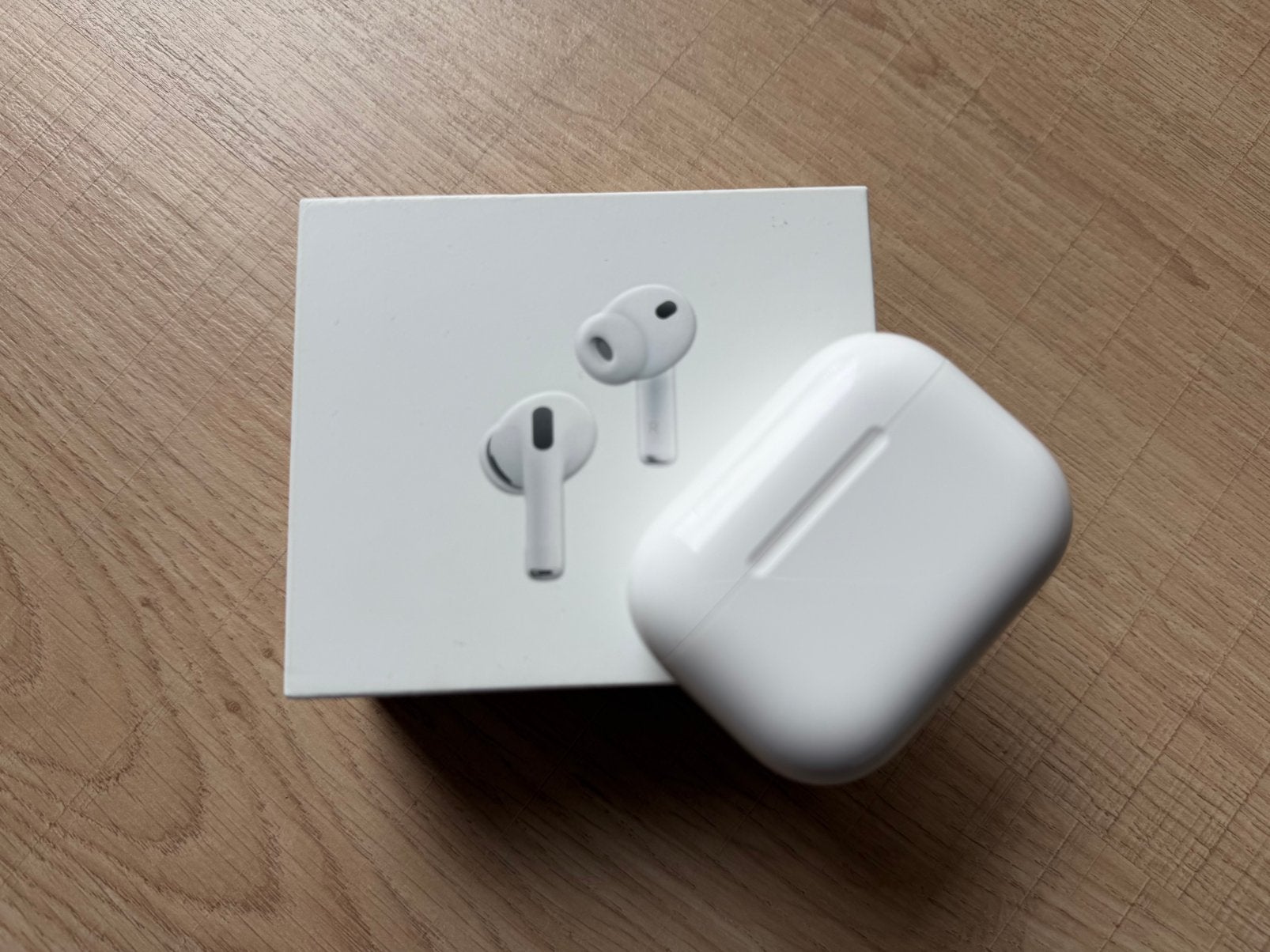 Apple AirPods Pro 3 - Comme neuf Très peu utilisé, Comme neuf, Apple, Blanc, Intra-auriculaires (In-Ear)