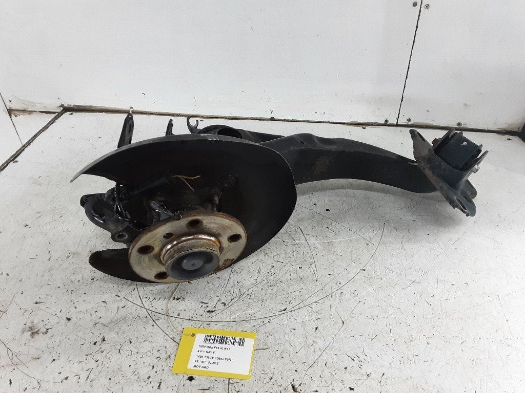 MOYEU DE ROUE ARRIÈRE DROIT Mini Mini (F55) (6851576), Petuelring 130
80809  München, DE, Mini, Utilisé, Minikundenbetreuung@mini.de