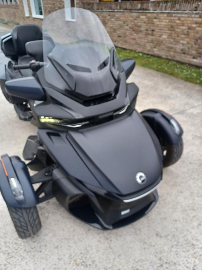Canam rt bj 2023, Motos