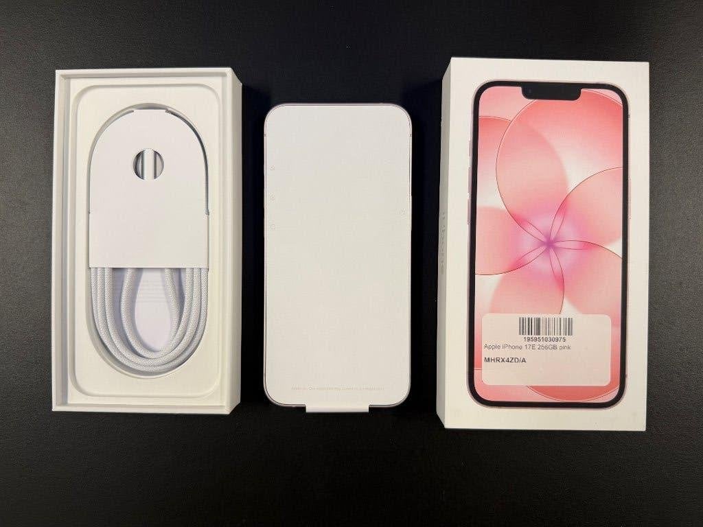 Apple iPhone 17e - Soft pink 256 GB, Telecommunicatie, Mobiele telefoons | Apple iPhone, Overige modellen, Nieuw, Roze, 100 %