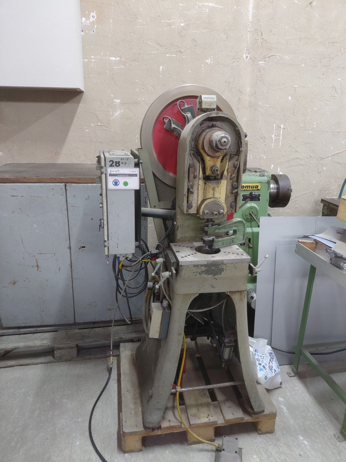 Ter Hart pons machine in werkende staat, Zakelijke goederen, Ophalen