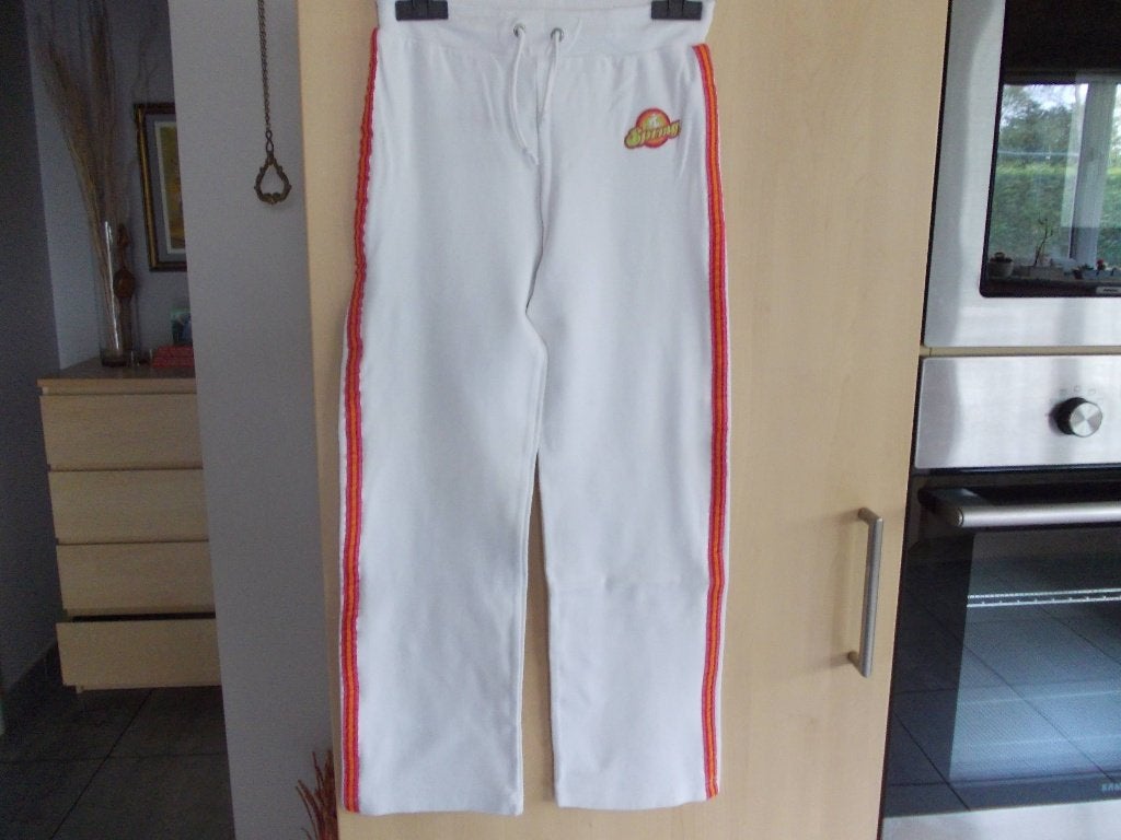 Joggingbroek Studio 100.  maat 140., Overige merken, Ophalen of Verzenden, Zo goed als nieuw, Overige sporten
