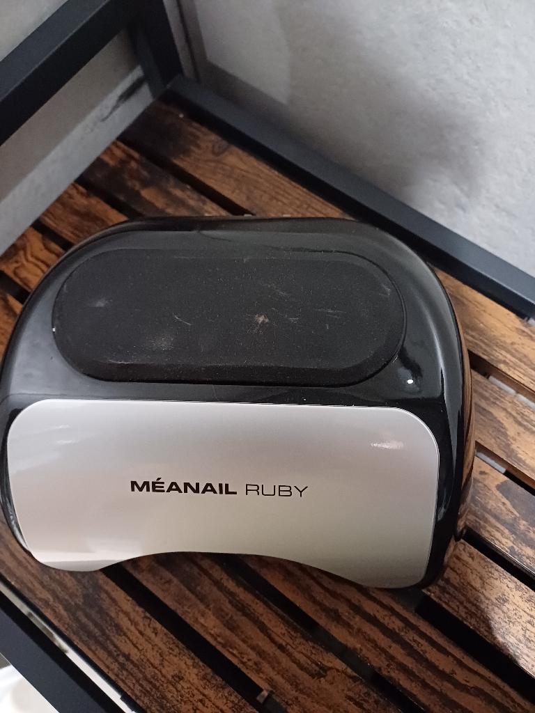 Appareil manucure meanail peu utilisé, Enlèvement, Comme neuf