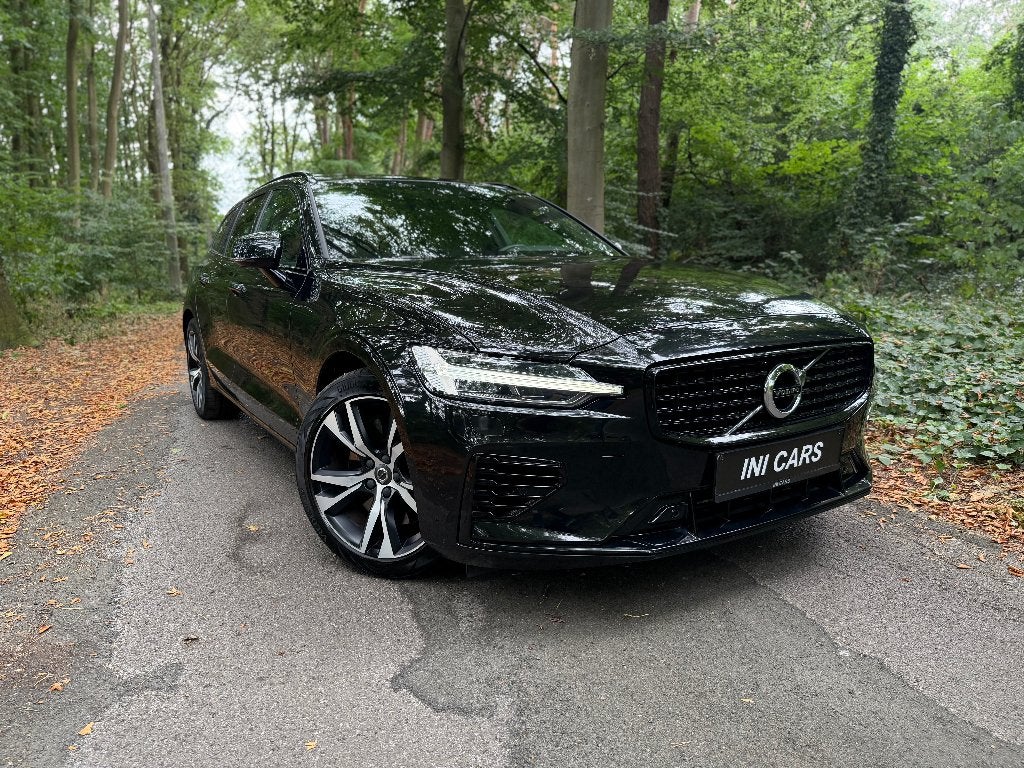 Volvo V60 T6 Recharge Plug In Hybride, Auto's, Automaat, 1969 cc, Zwart, Leder