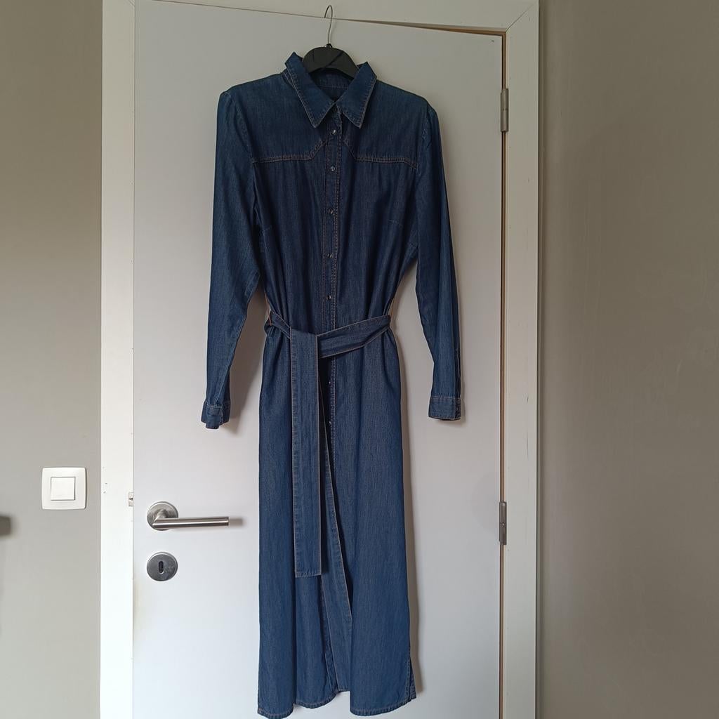 Jeanskleed, lang, maat 42, E5 mode, afhalen Izegem, Enlèvement, Taille 42/44 (L)