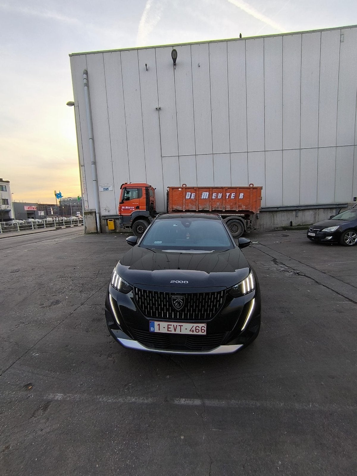 Peugeot 2008 GT Pack 131ch – Auto – Full Option – 2023, Autos, Achat, Euro 6, Carnet d'entretien, Alcantara