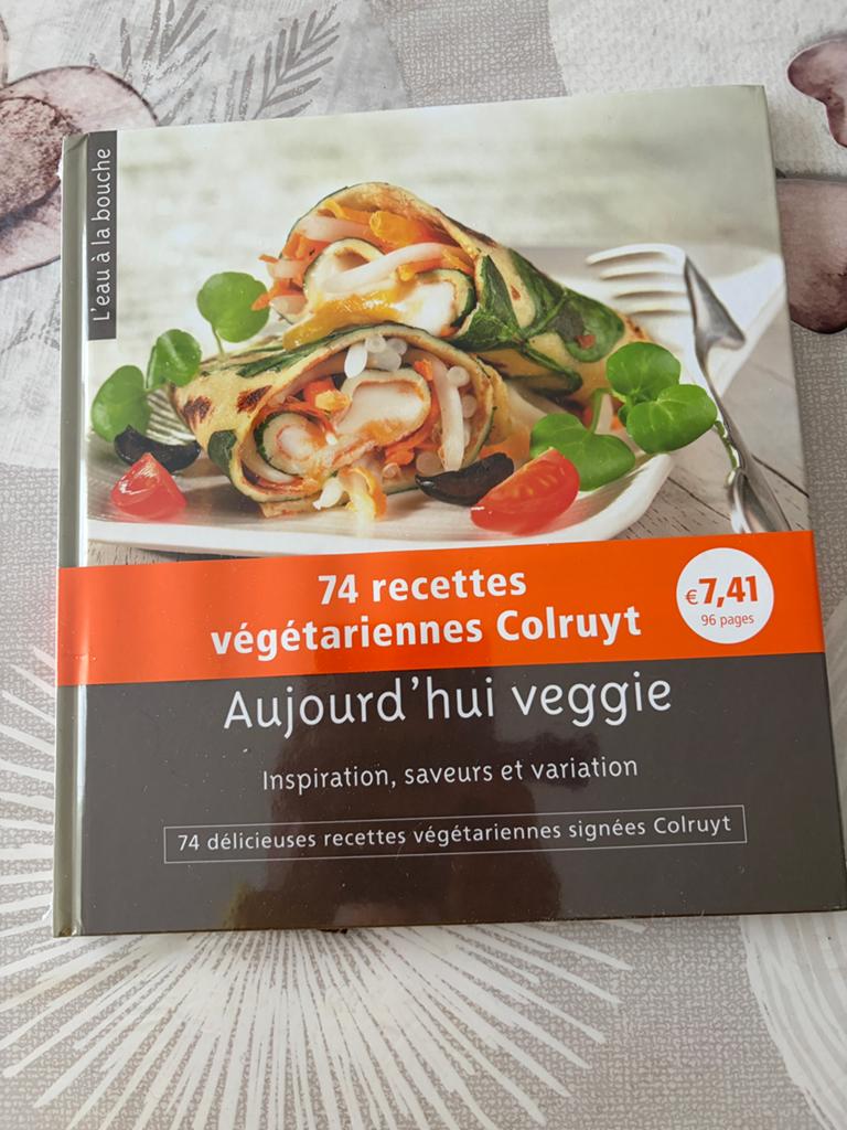 Livre  L'eau à la bouche 74 recettes végétariennes, Enlèvement ou Envoi
