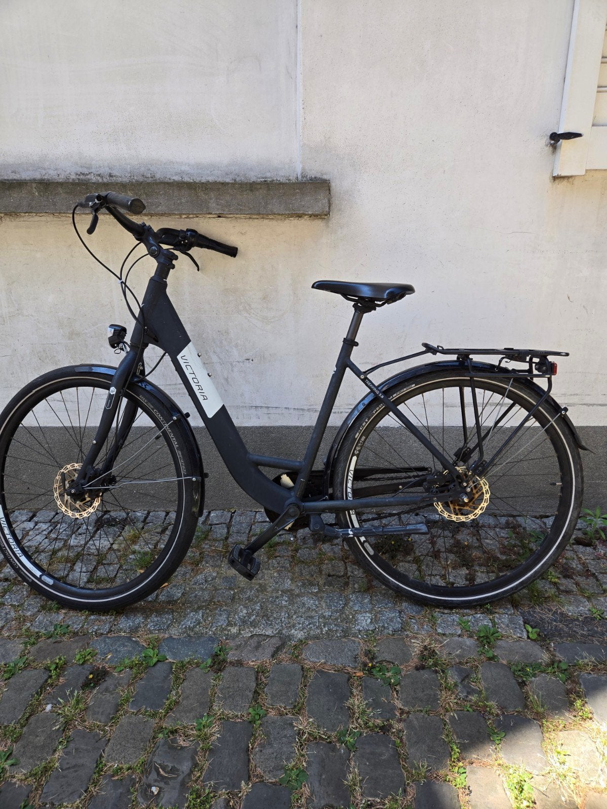 Damesfiets VICTORIA, Ophalen