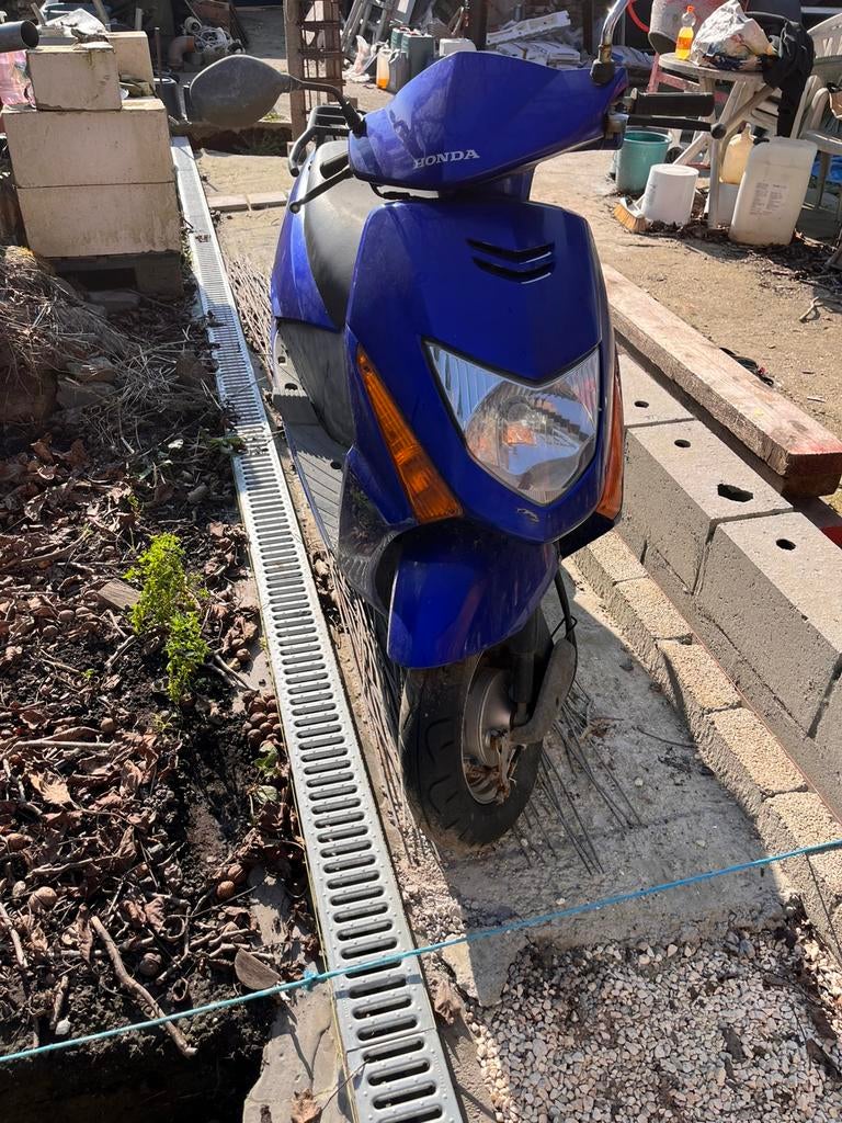 Honda scooter 110 cc, Enlèvement, Utilisé