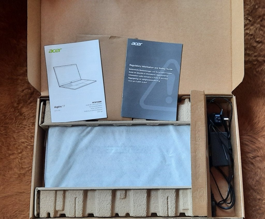 Acer Aspire17 A17-51M-17"- intel Core7 /16GB/1TB SSD - nieuw, Computers en Software, Met videokaart, 2 tot 3 Ghz, Nieuw, Ophalen of Verzenden
