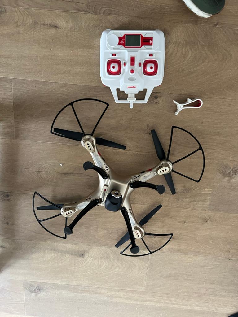 Drone, Hobby & Loisirs créatifs, Modélisme | Radiocommandé & Téléguidé | Hélicoptères & Quadricoptères, Enlèvement, Comme neuf